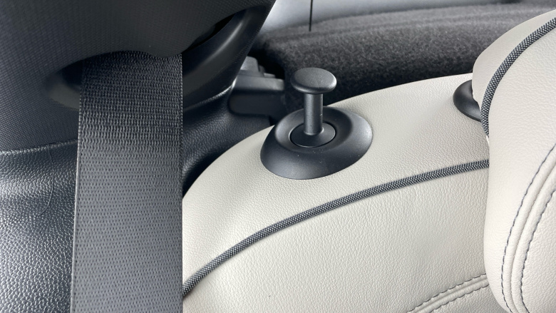 MINI Cooper 2.0 S Exclusive 3dr Auto Petrol Hatchback